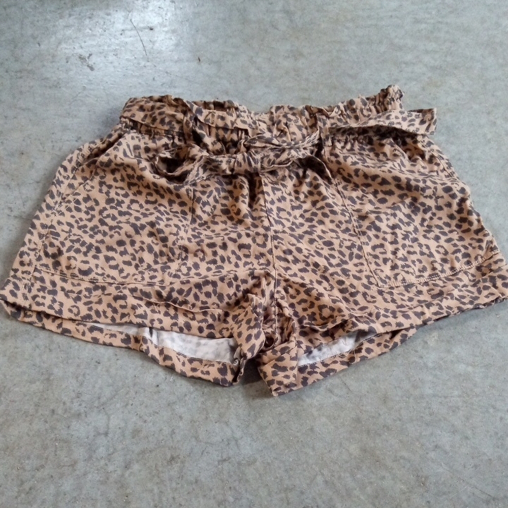 Y2K Aerie Leopard Print Women's Shorts Medium